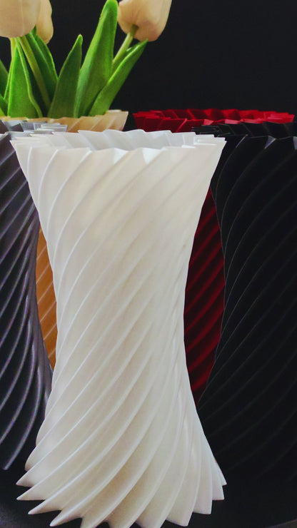 Helix Twist Vase — 7" Modern Decorative Vase